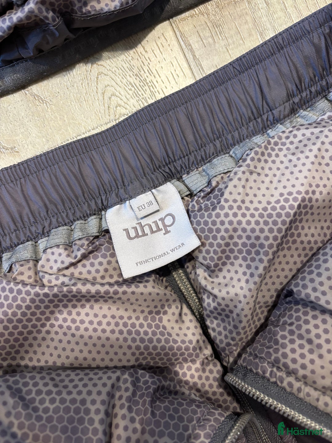 Jackor & Kavajer ryttarutrustning till salu: Uhip set jacka + ridkjol, storlek 38/40 i Onsala - Annons 2