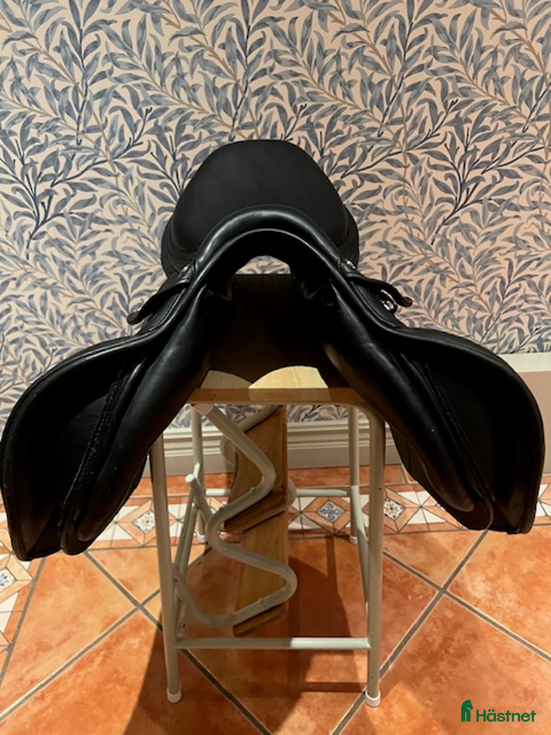 Sadlar hästutrustning till salu: Tech1 Junior Hopp 16/33 i Veddige - Annons 2