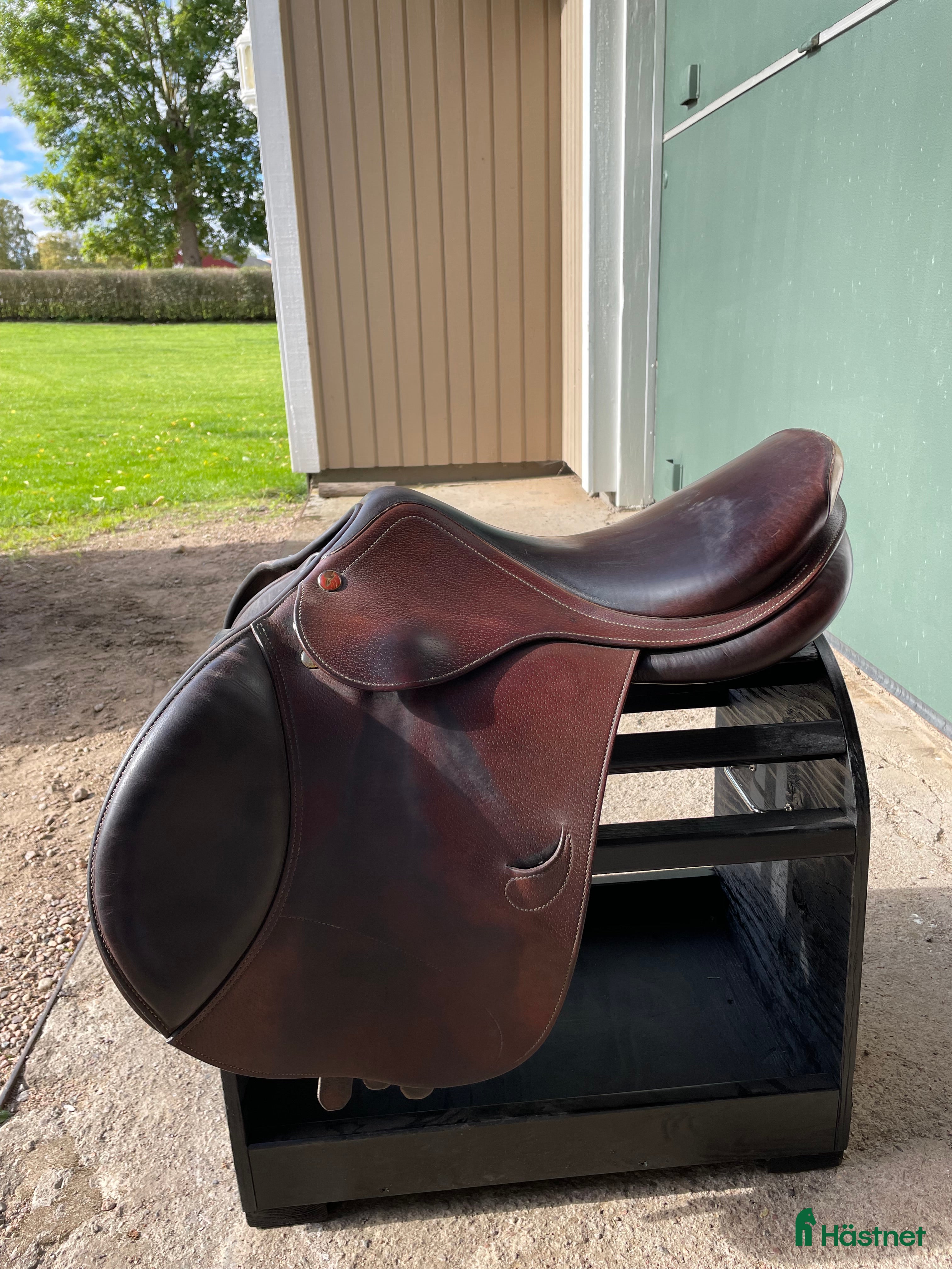 Sadlar hästutrustning till salu: Hoppsadel prestige i Skövde - Annons 17