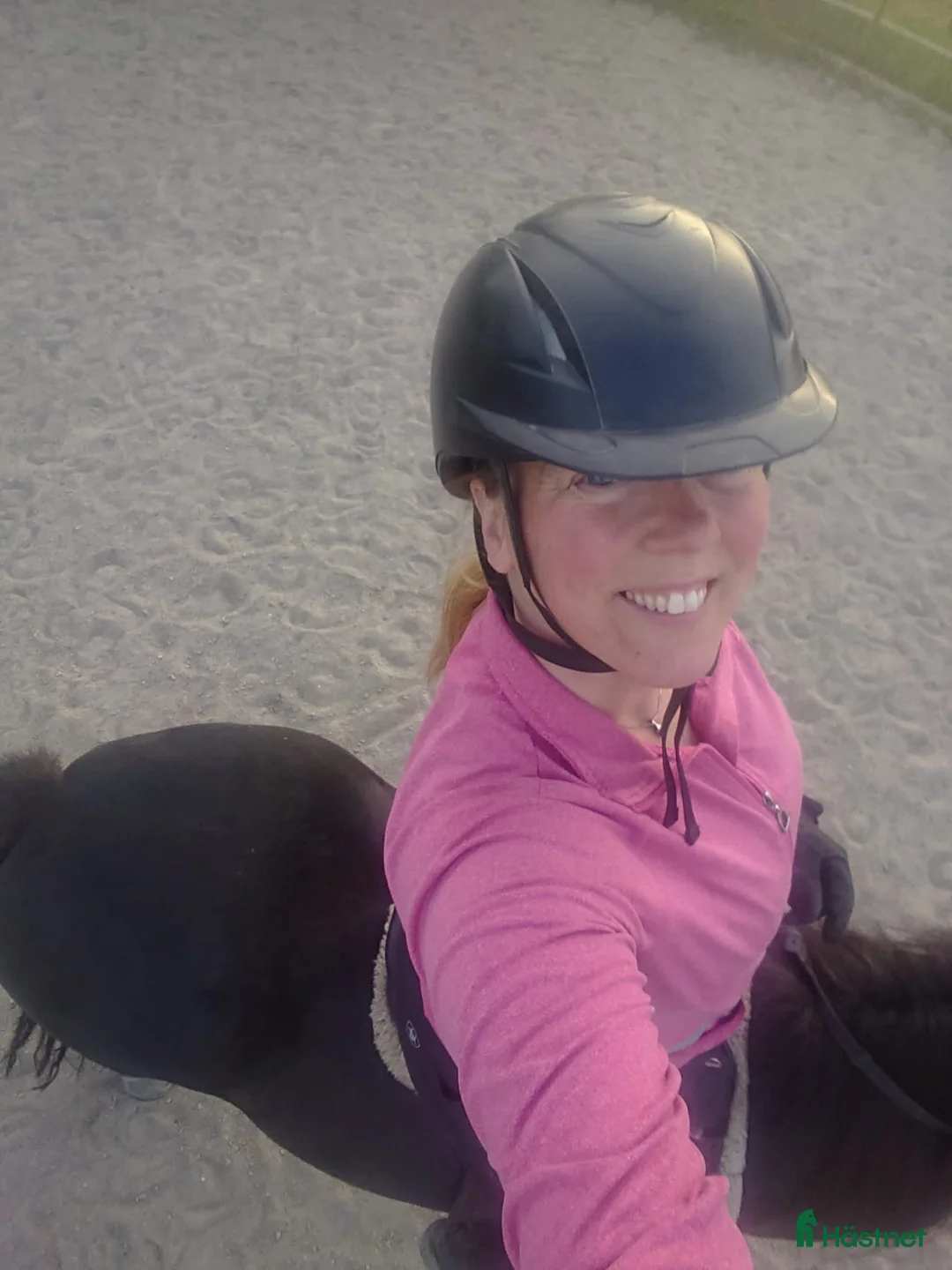 Galleribild {{count}}