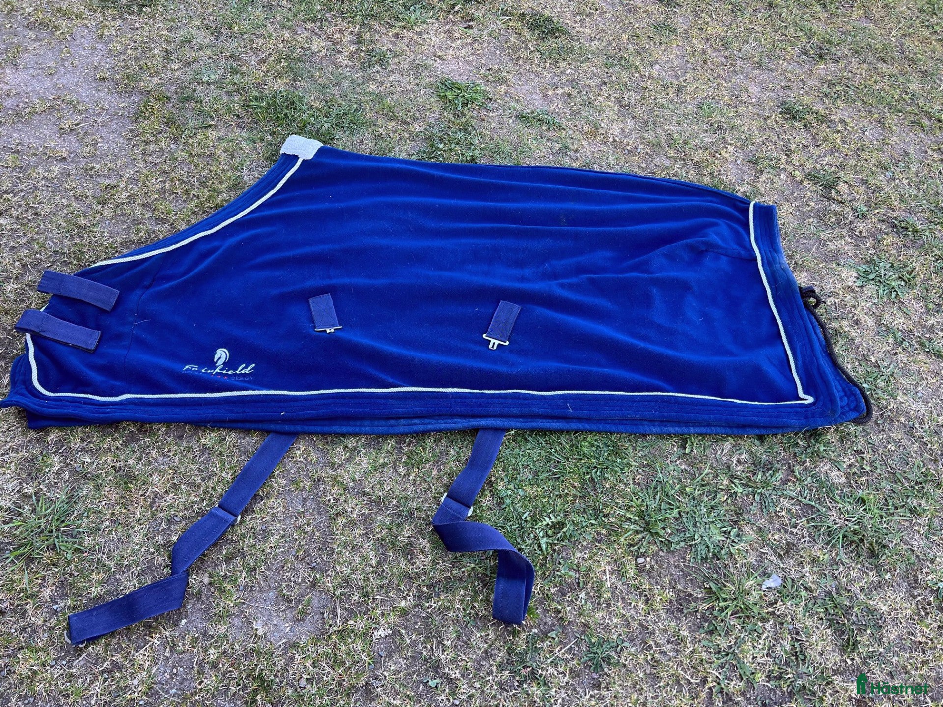 Täcken hästutrustning Fleecetäcke Fairfield i Jonstorp - Annons 1