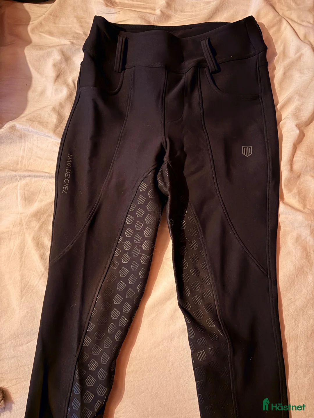 Ridbyxor ryttarutrustning till salu: Svarta Maya Delorez compression breeches strl XS i Stockholm - Annons 2