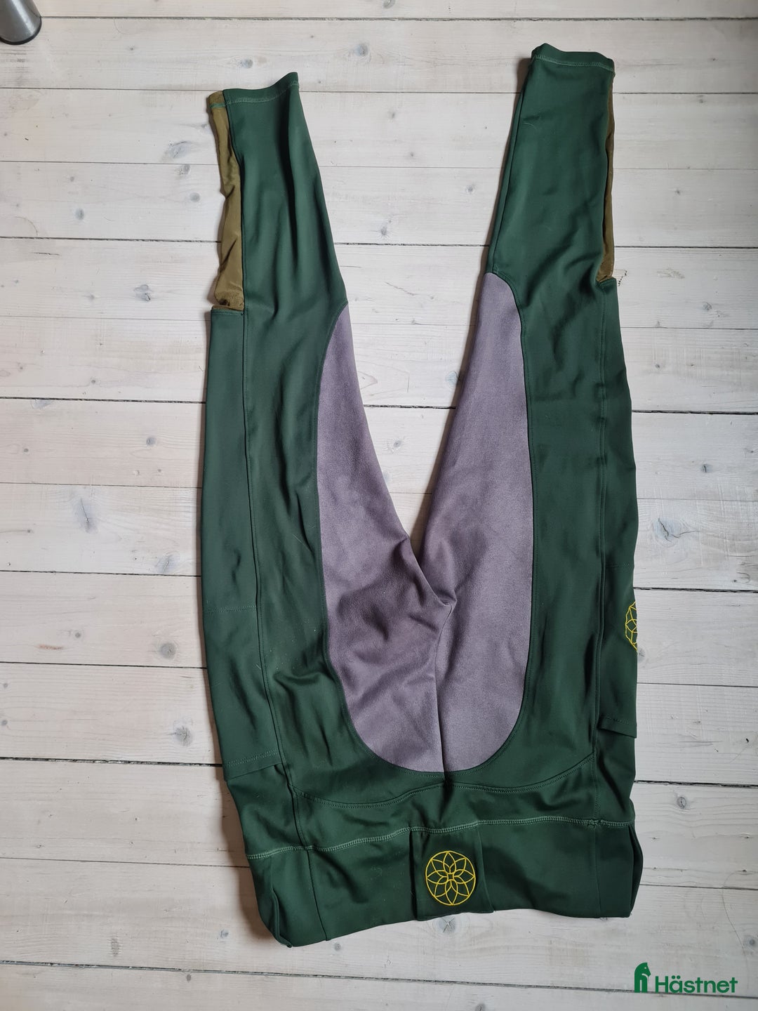 Ridbyxor ryttarutrustning till salu: Ridleggings med mockaskoning  i Borensberg - Annons 2