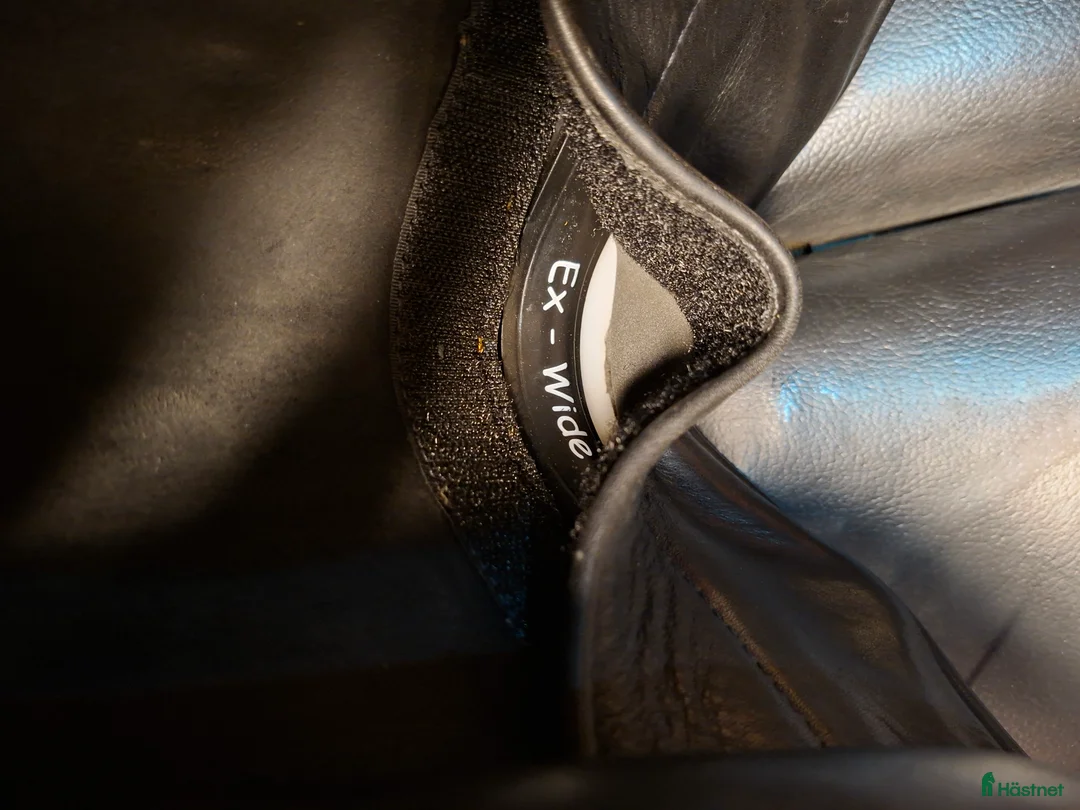 Sadlar hästutrustning till salu: Equiline EQ 1 Glamy - Annons 7