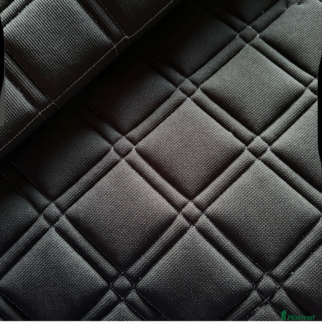 Schabrak & Vojlockar hästutrustning till salu: Nytt svart schabrak i Torsåker - Annons 3