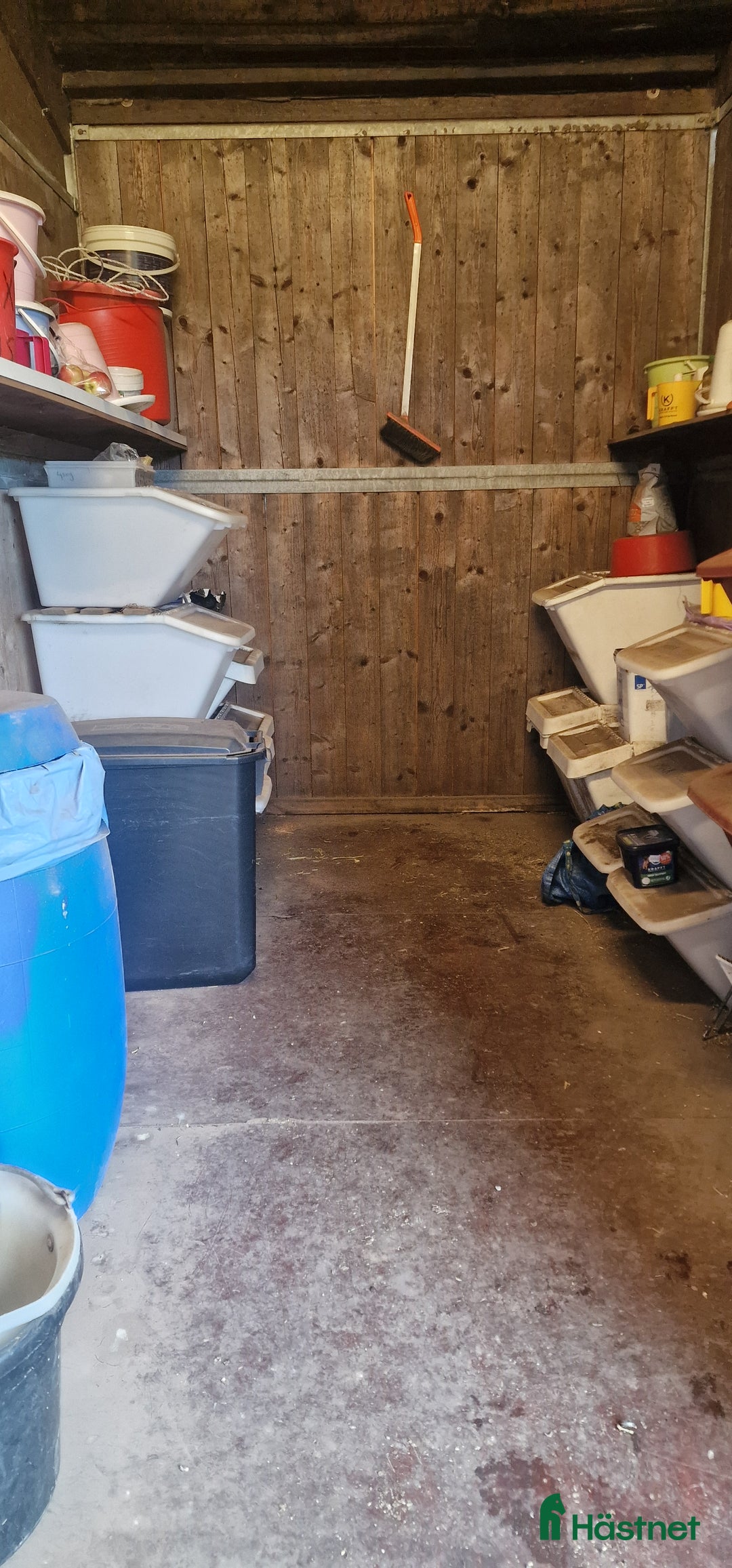  hästgårdar till salu: Vi avvecklar/skär ner vår verksamhet efter 28 år! i Grödinge - Bild 25