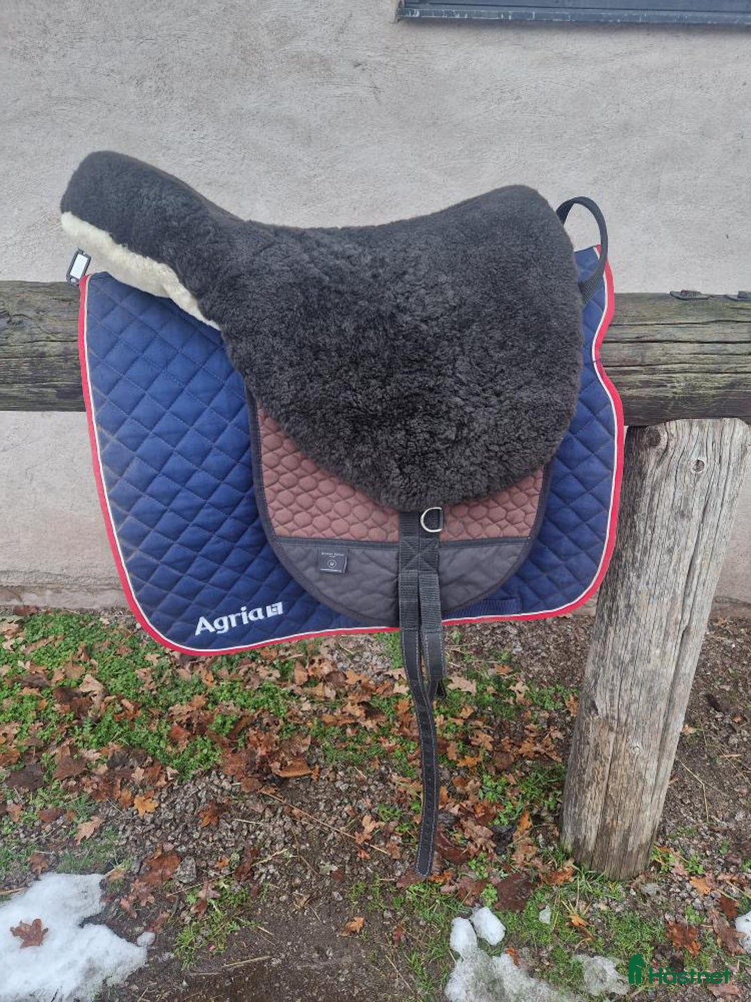 Sadlar hästutrustning till salu: Christ Basic Plus barbackasadel, fårskinn  i Kalmar - Annons 1