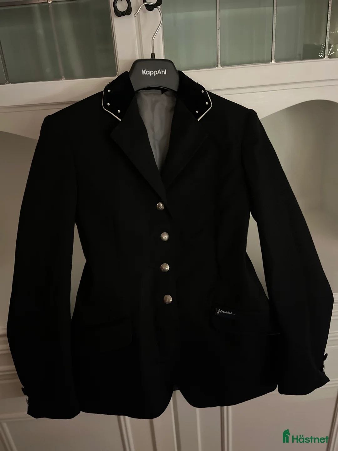 Jackor & Kavajer ryttarutrustning till salu: RIDKAVAJ MED BLING!  - Annons 3