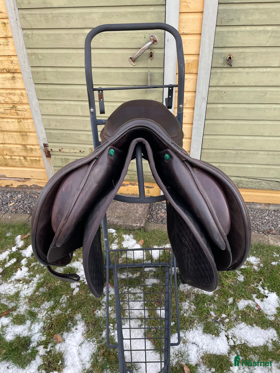 Sadlar hästutrustning till salu: Välvårdad hoppsadel - Annons 3