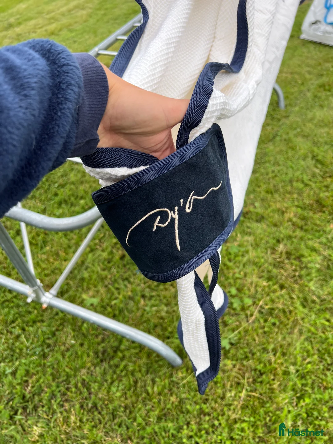 Täcken hästutrustning till salu: Dyon 155 i Kolbäck - Annons 2