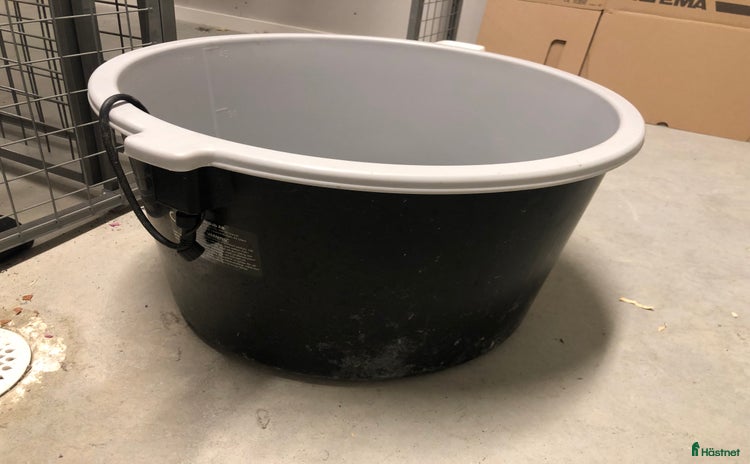 Övrig Hästutrustning hästutrustning till salu: Värmebalja  i Strängnäs - Annons 6