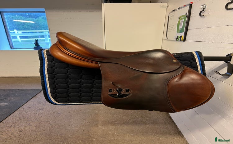 Sadlar hästutrustning till salu i Sala - Annons 6