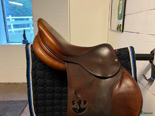 Sadlar hästutrustning till salu: Bruno delgrange sadel i Sala - Annons 13