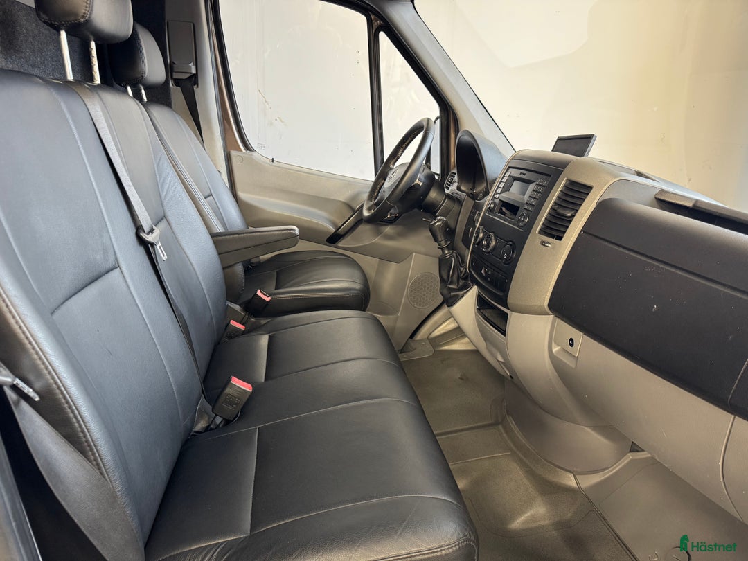 Hästlastbilar  fordon & transport till salu: Nybyggd Hästlastbil på Mercedes Sprinter 316 CDi i Partille - Annons 11