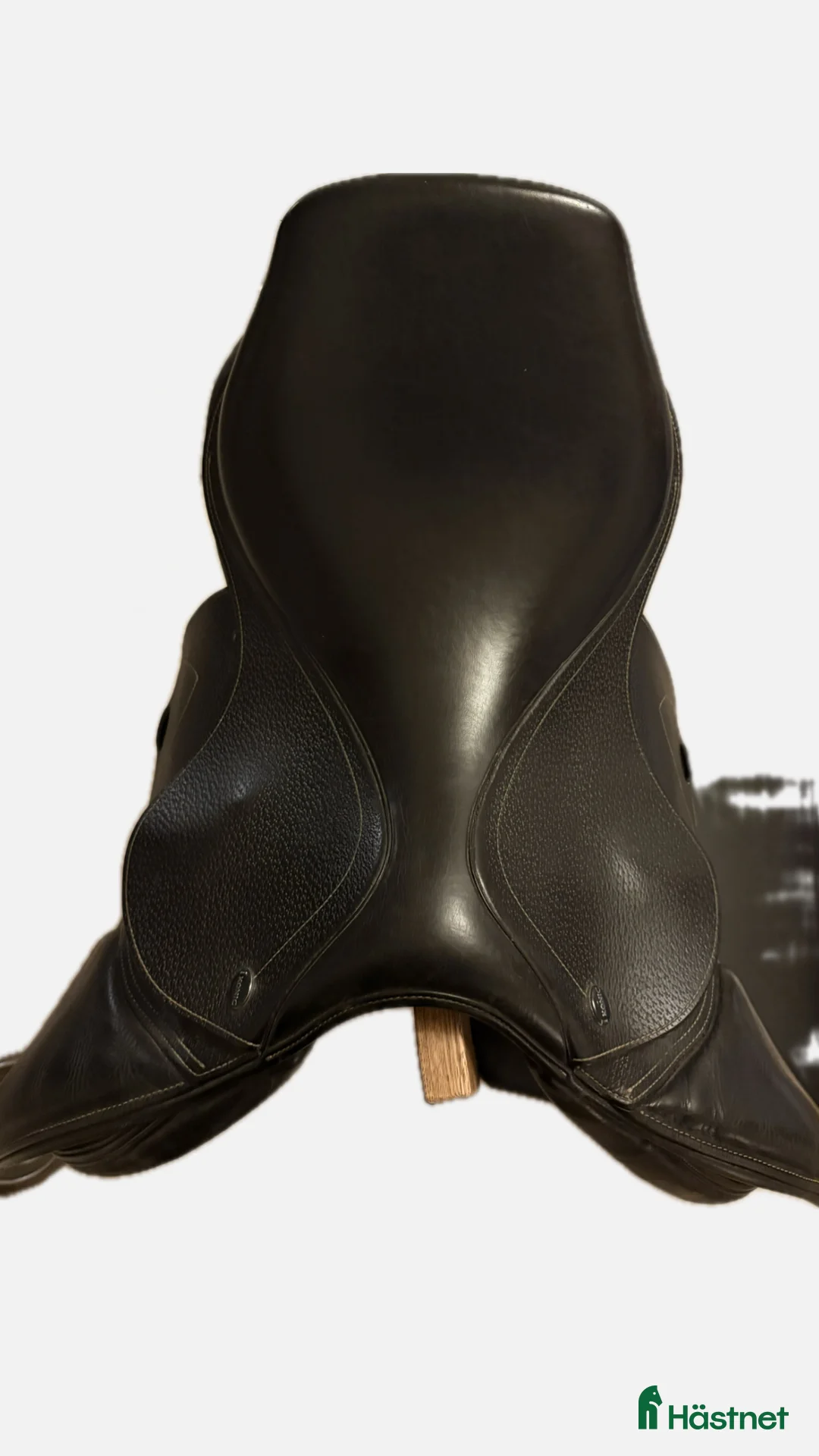 Sadlar hästutrustning till salu: Fräsch ikonic sadel - Annons 5