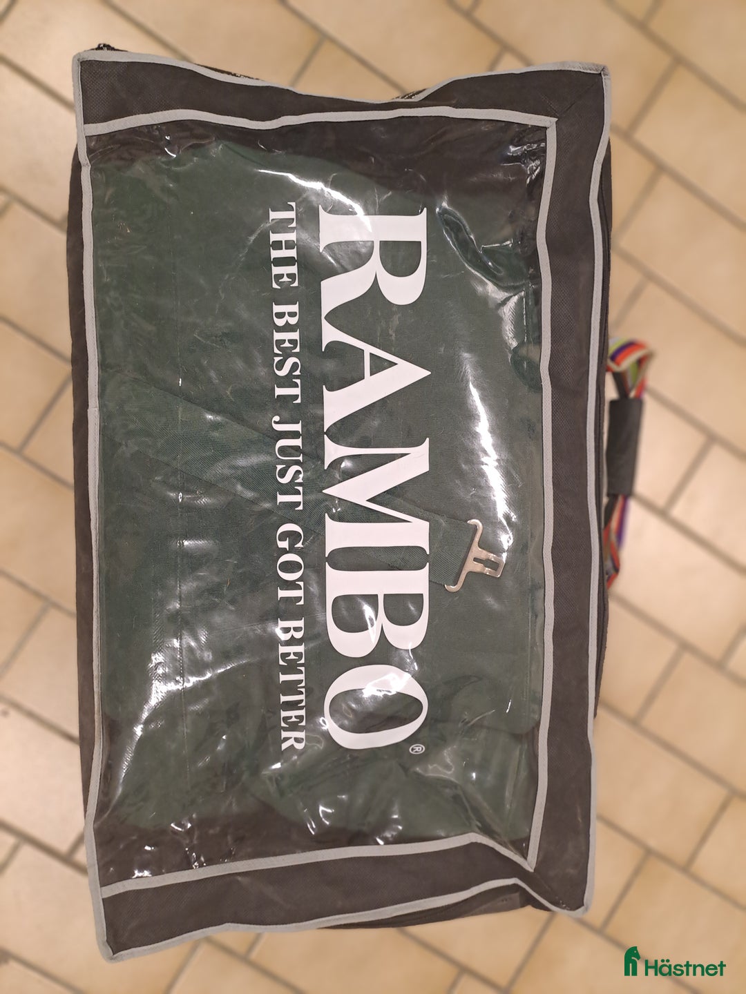 Täcken hästutrustning till salu: Rambo stalltäcke i Malmö - Annons 2