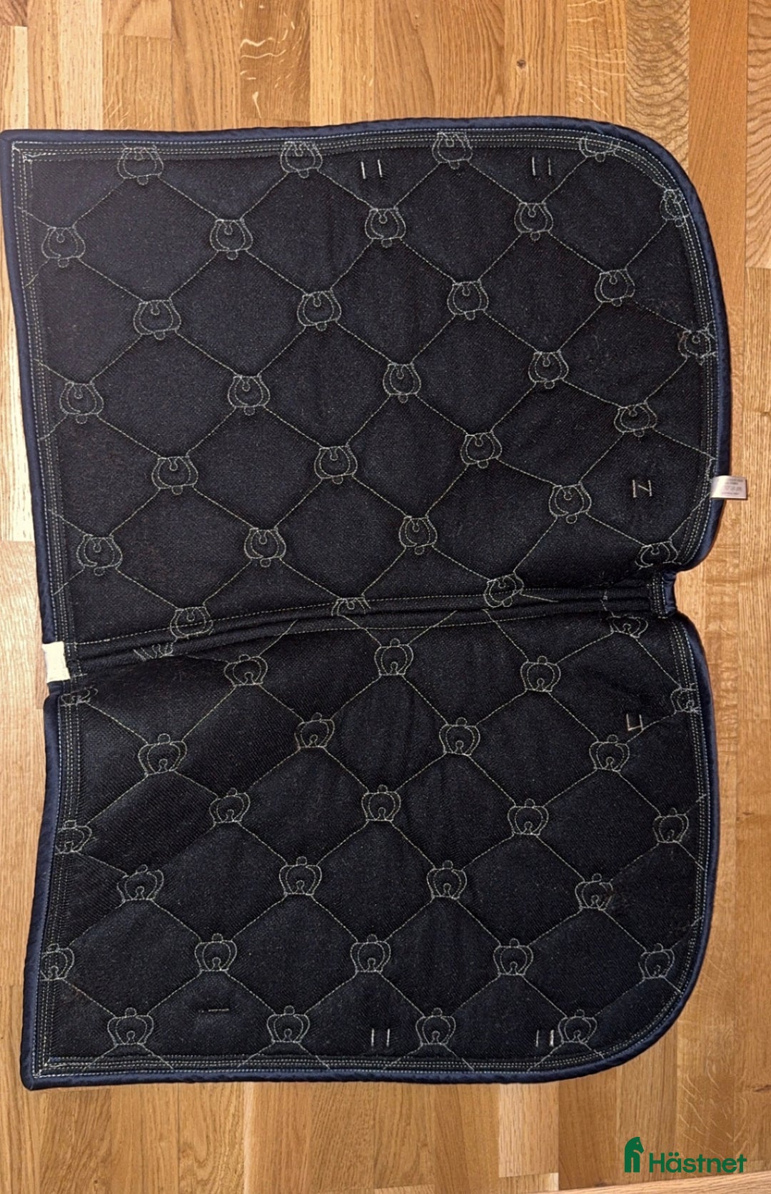 Schabrak & Vojlockar hästutrustning till salu: Ps of sweden schabrak vit - Annons 2