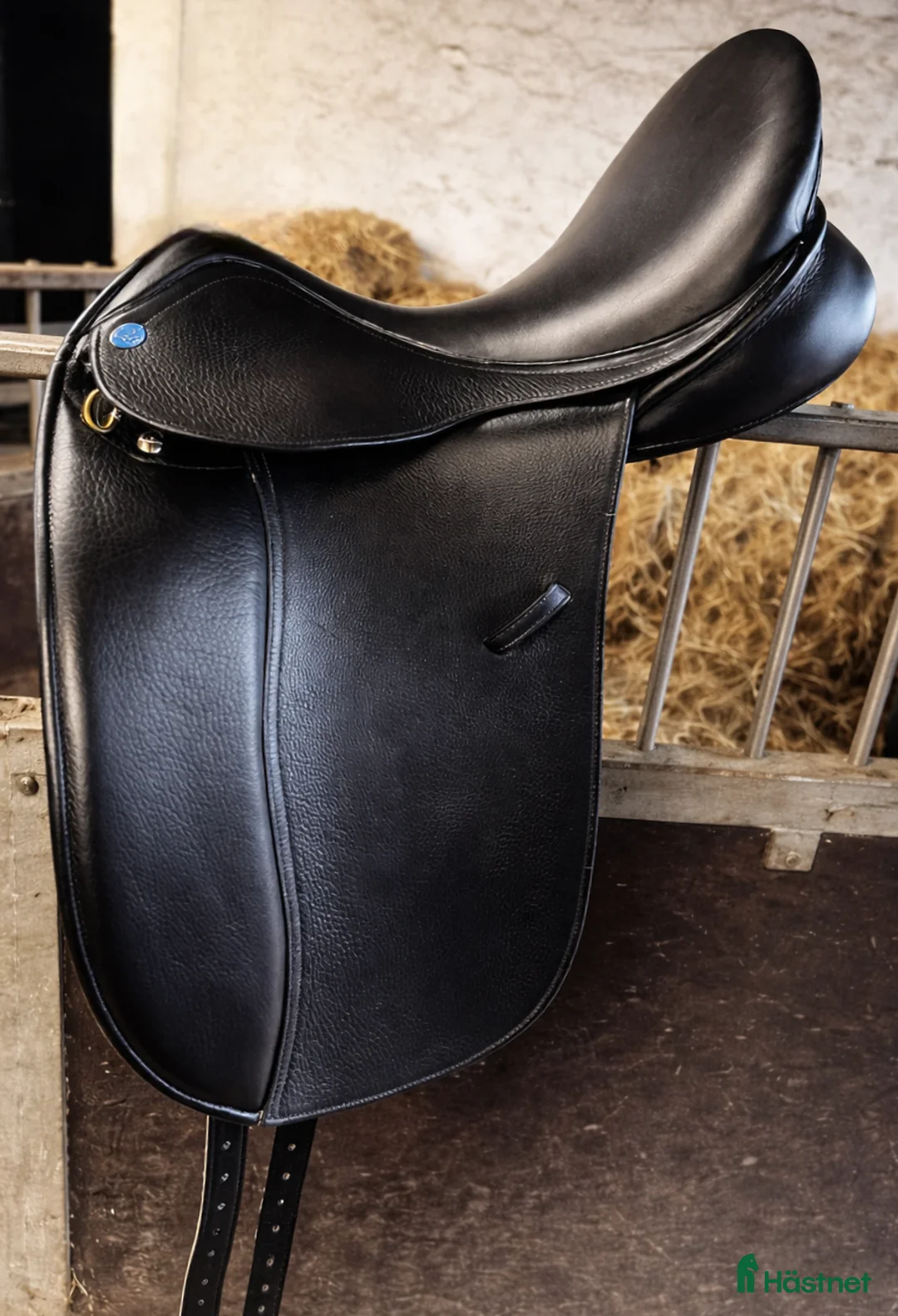 Sadlar hästutrustning till salu: Ny Lippo dressyrsadel  - Annons 2