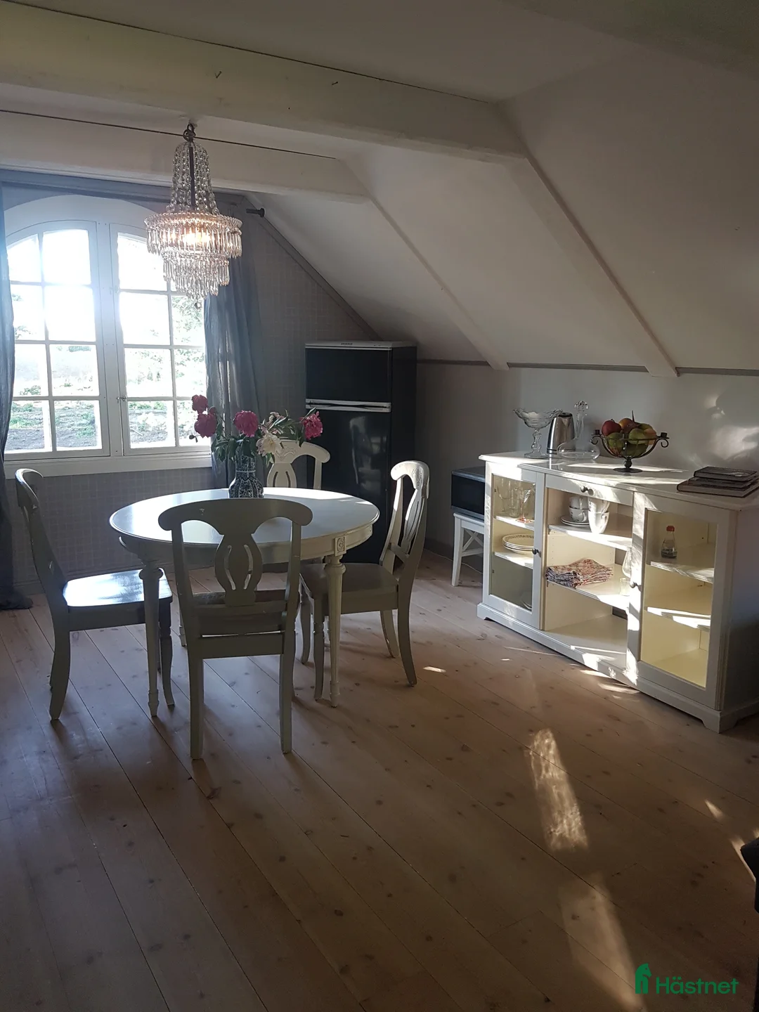  lägenhet till salu: Boende på liten hästgård Norra Stäket Stockholm - Annons 2