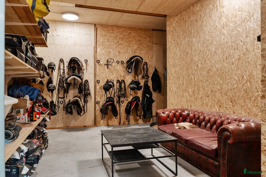  hästgårdar till salu: Hällingsjövägen 1664 i Kungsbacka - Annons 4