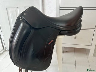 Sadlar hästutrustning till salu: Equipe Olympia i Olofström - Annons 1