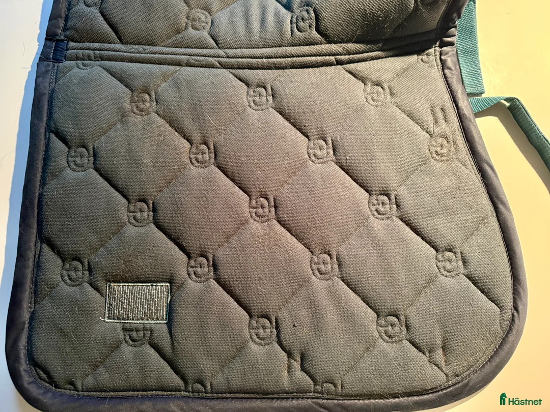 Schabrak & Vojlockar hästutrustning till salu: Equestrian Stockholm - PS - Schabrak  - Annons 9