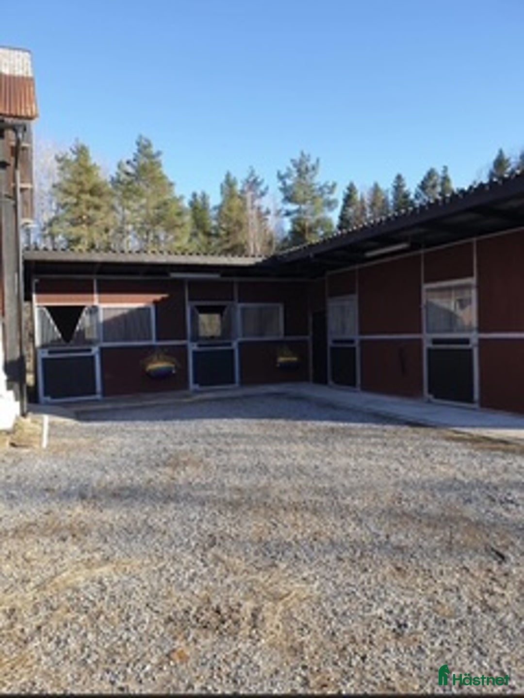  hästservice finnes: Rehabstall/Konvalecent- semesteruppstallning i Märsta - Annons 1