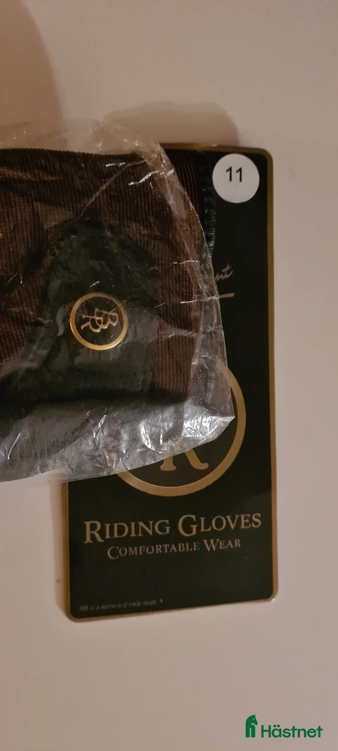 Övrigt Ridkläder ryttarutrustning till salu: Termobyxor, herrhandaskar, säkerhetsväst mm i Örsundsbro - Annons 9