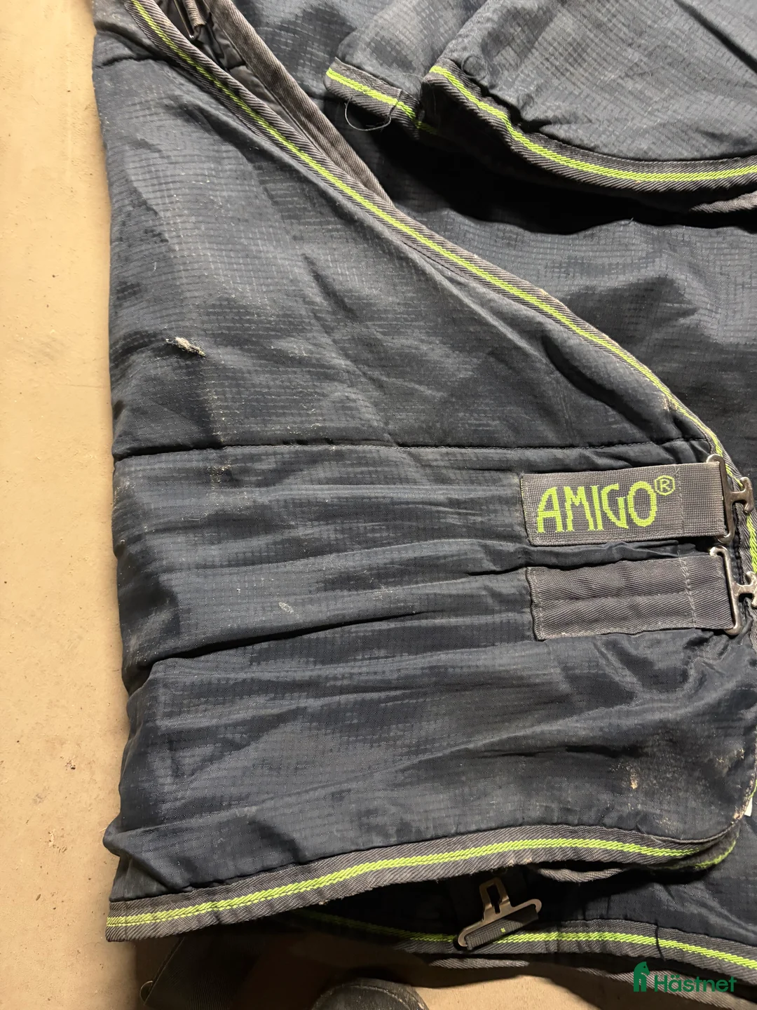 Täcken hästutrustning till salu: Horseware amigo 200gram stalltäcke i Västerfärnebo - Annons 2
