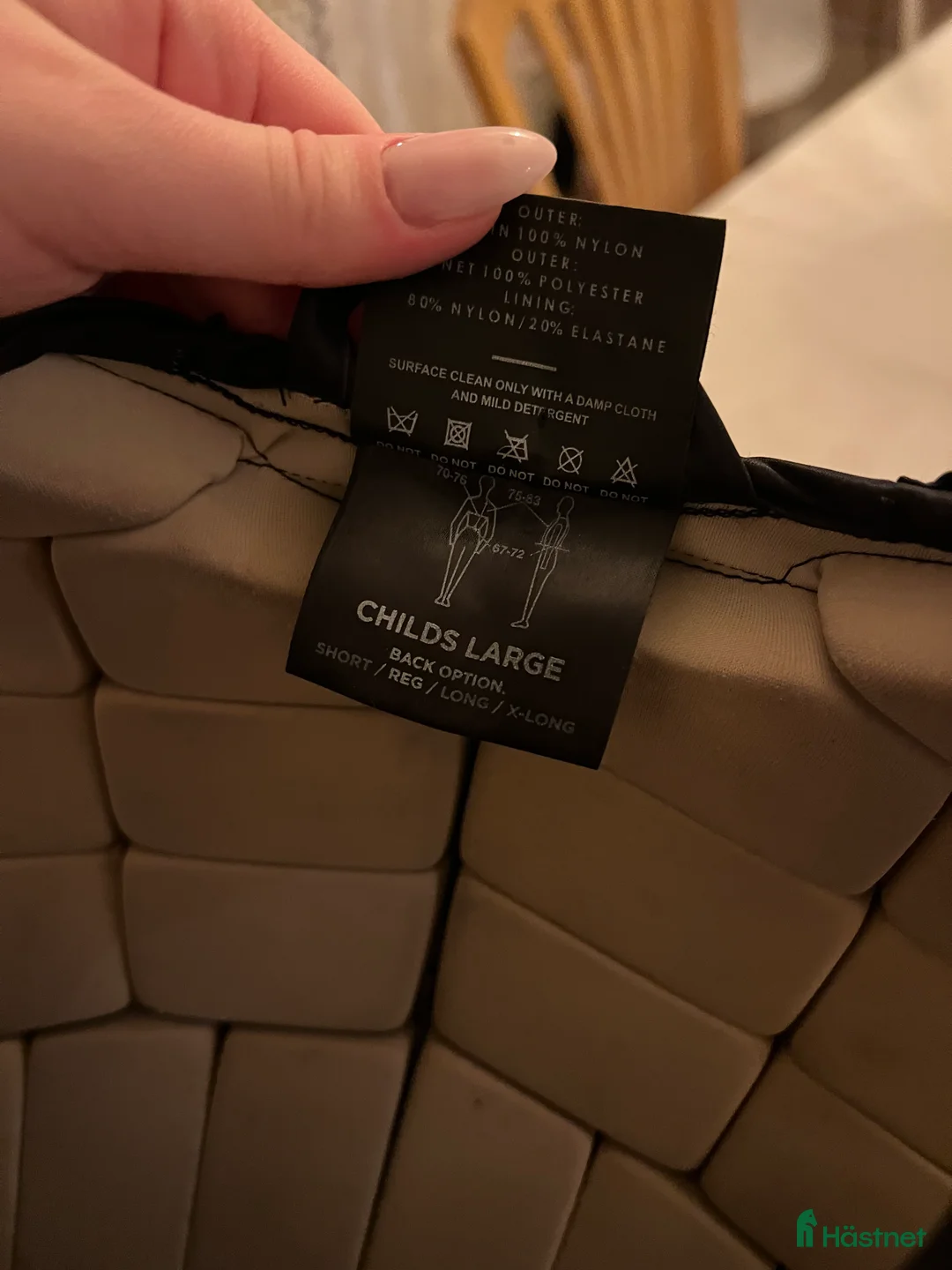 Säkerhetsvästar ryttarutrustning till salu: Racesafe väst i Bollnäs - Annons 4