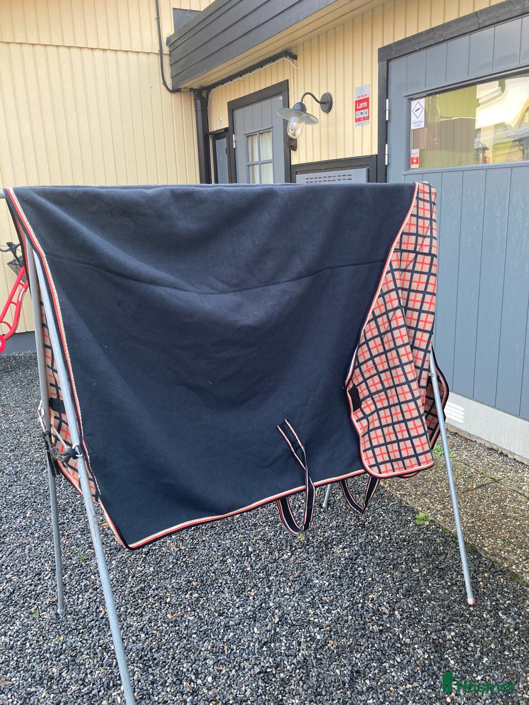 Täcken hästutrustning till salu: Rambo flecce täcke 155cm i Flen - Annons 2