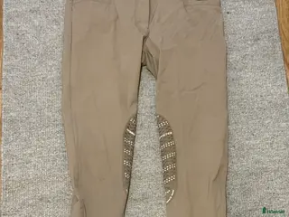 Ridbyxor ryttarutrustning till salu: Animo ridbyxor beige i Västerås - Annons 2