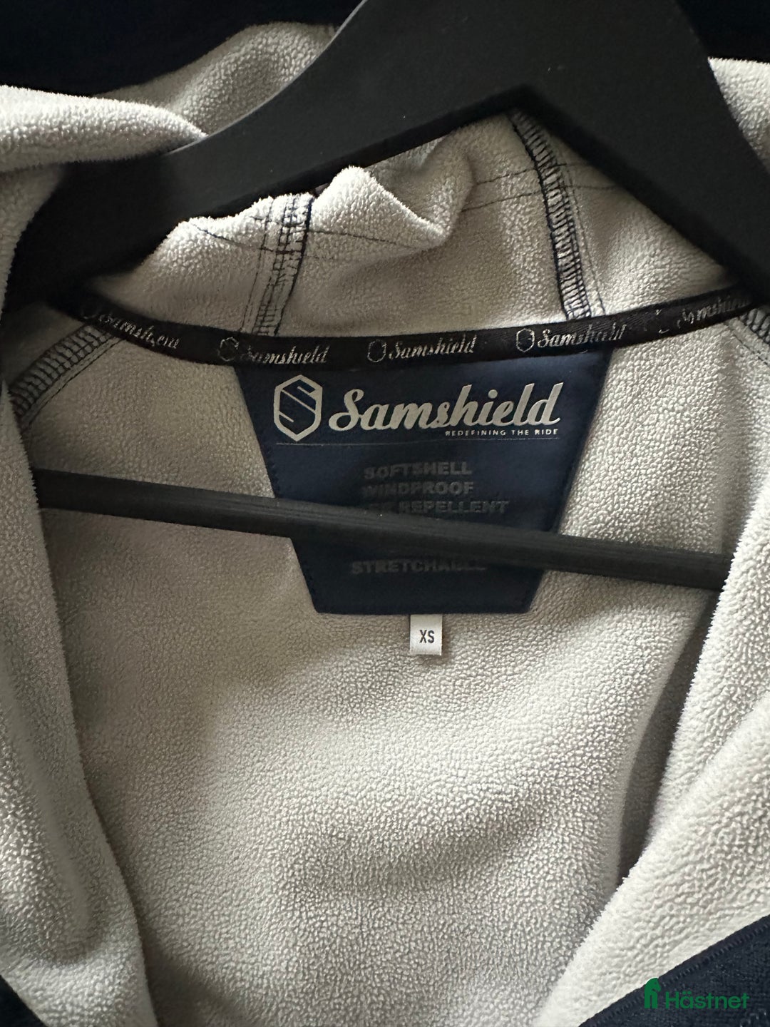 Jackor & Kavajer ryttarutrustning till salu: Jacka i Norrtälje - Annons 2