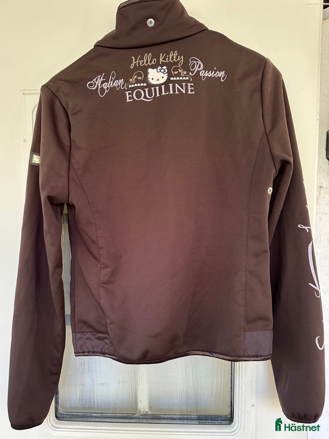 Jackor & Kavajer ryttarutrustning till salu: Equiline Hello Kitty softshelljacka i Vallentuna - Annons 2