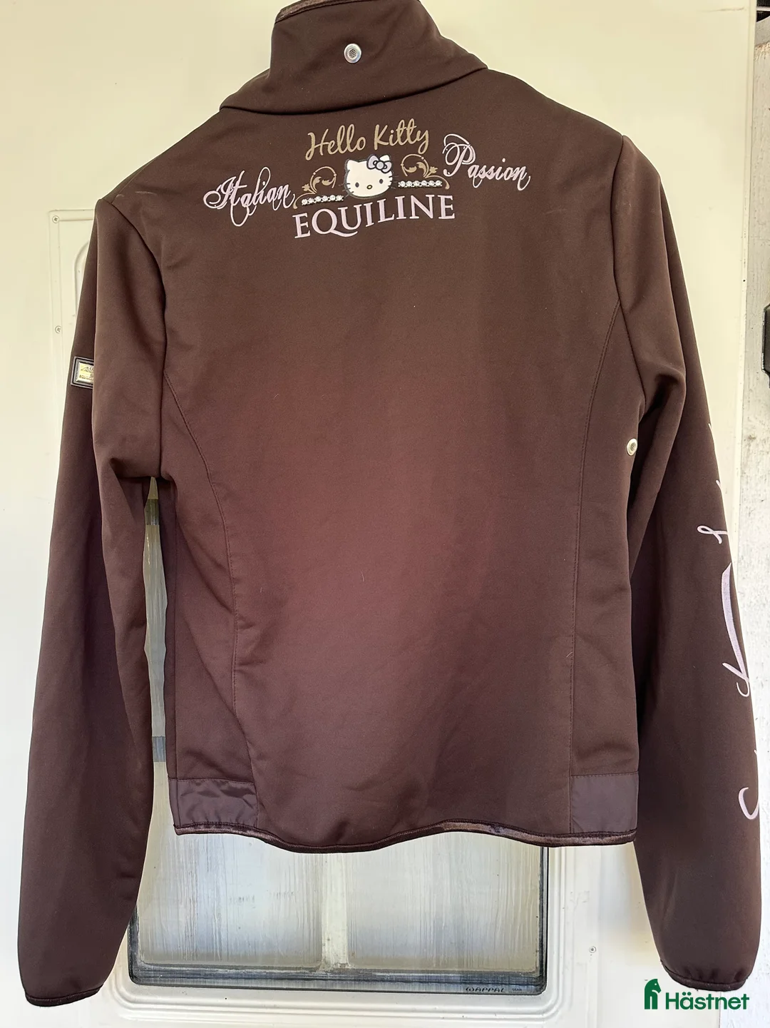 Jackor & Kavajer ryttarutrustning till salu: Equiline Hello Kitty softshelljacka i Vallentuna - Annons 2