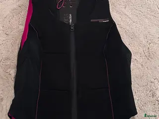 Säkerhetsvästar ryttarutrustning till salu: Komperdell Ballistic Ryggskydd - Annons 2