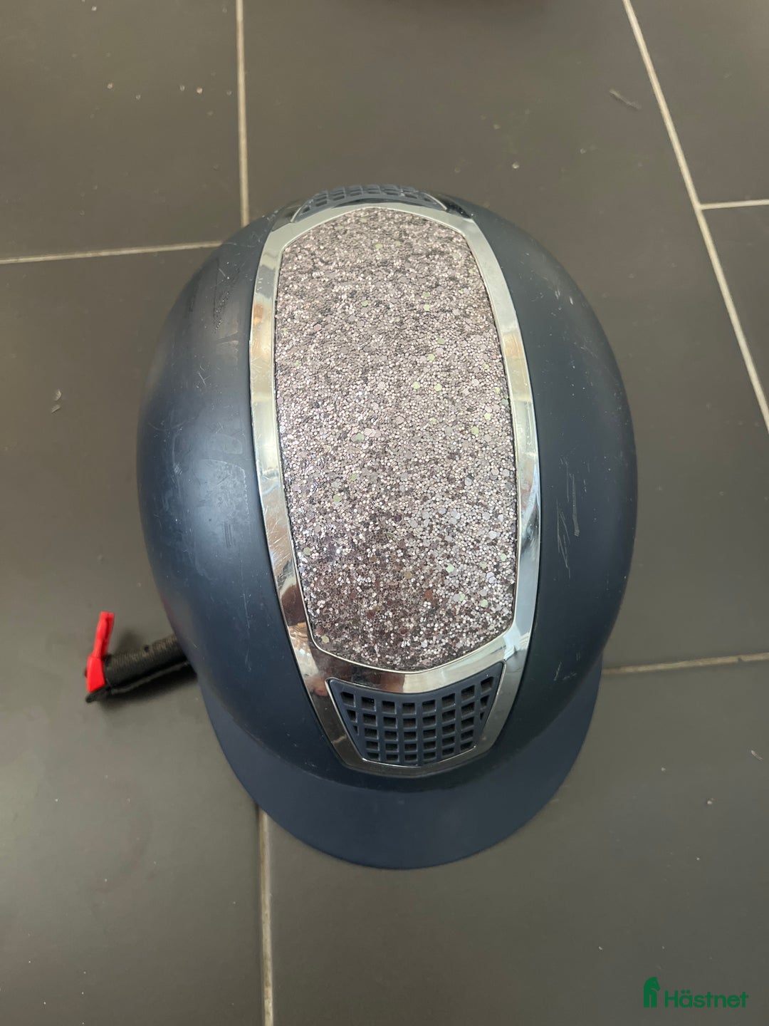 Hjälmar ryttarutrustning till salu: Ridhjälm crw i Rydebäck - Annons 2