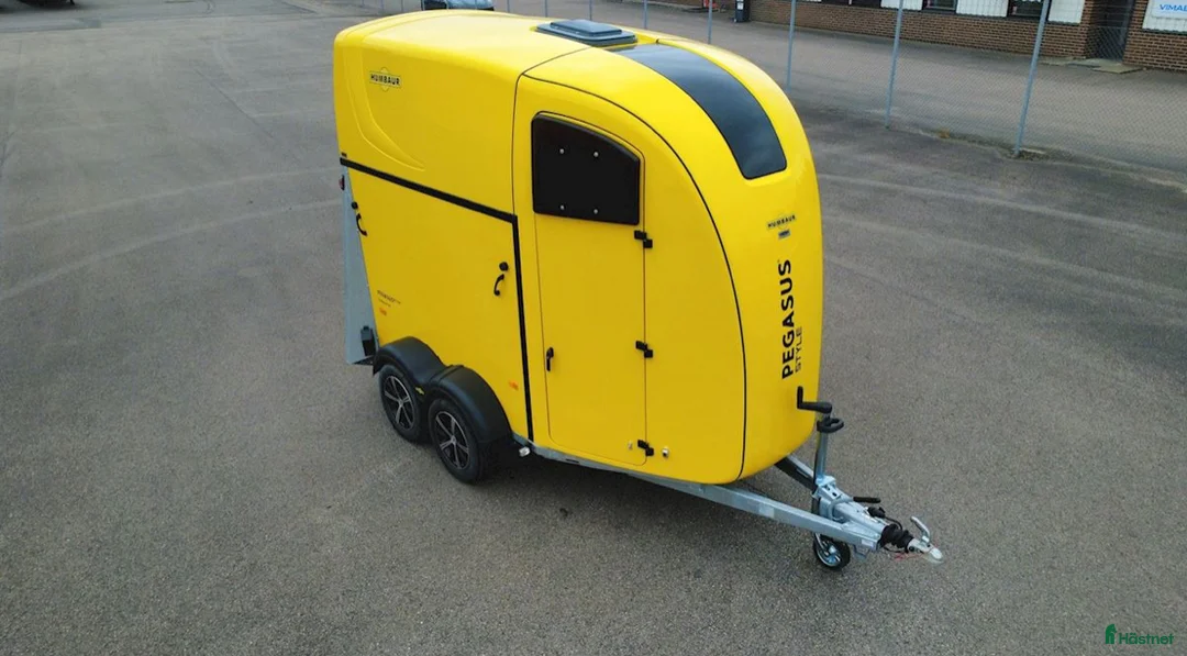 Hästtransporter  fordon & transport till salu: Humbaur Pegasus isolerad glasfiber i Teckomatorp - Annons 3