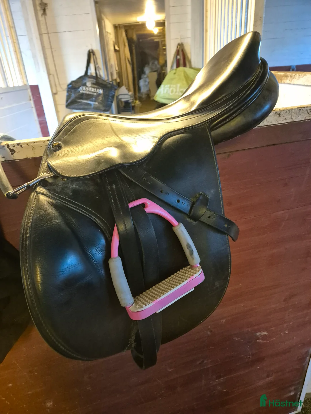 Sadlar hästutrustning till salu: Begagnad Princeville sadel  i Lyckeby - Annons 2