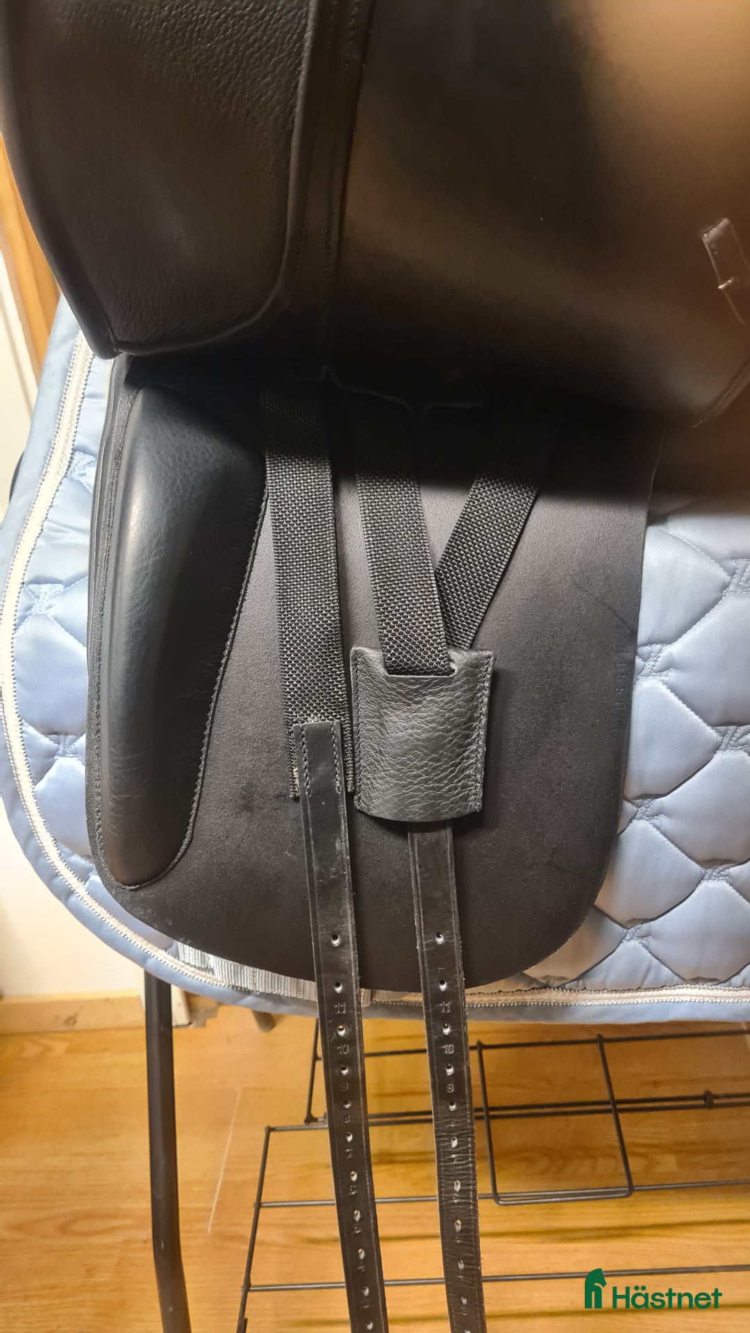 Sadlar hästutrustning till salu: Svart Sommer Remos Musica i Hamneda - Annons 2