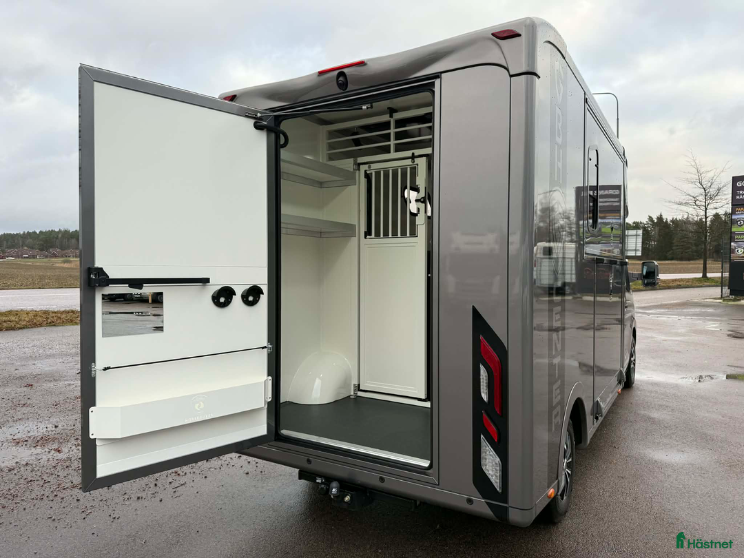 Hästlastbilar  fordon & transport till salu: PARAGAN EQUISTAR 3XL i Köping - Annons 10