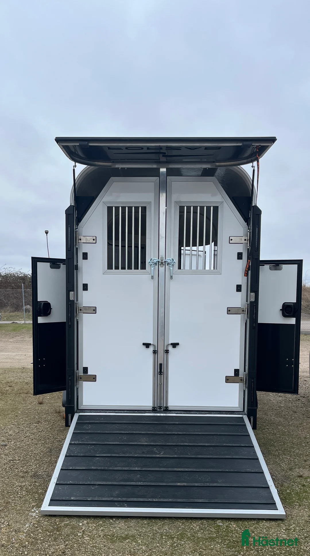 Hästtransporter  fordon & transport till salu: Forzab EQ3R Stuteri Finns i lager  i Klippan - Annons 10