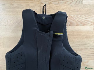 Säkerhetsvästar ryttarutrustning till salu: Säkerhetsväst barn XXXS i Uppsala - Annons 3