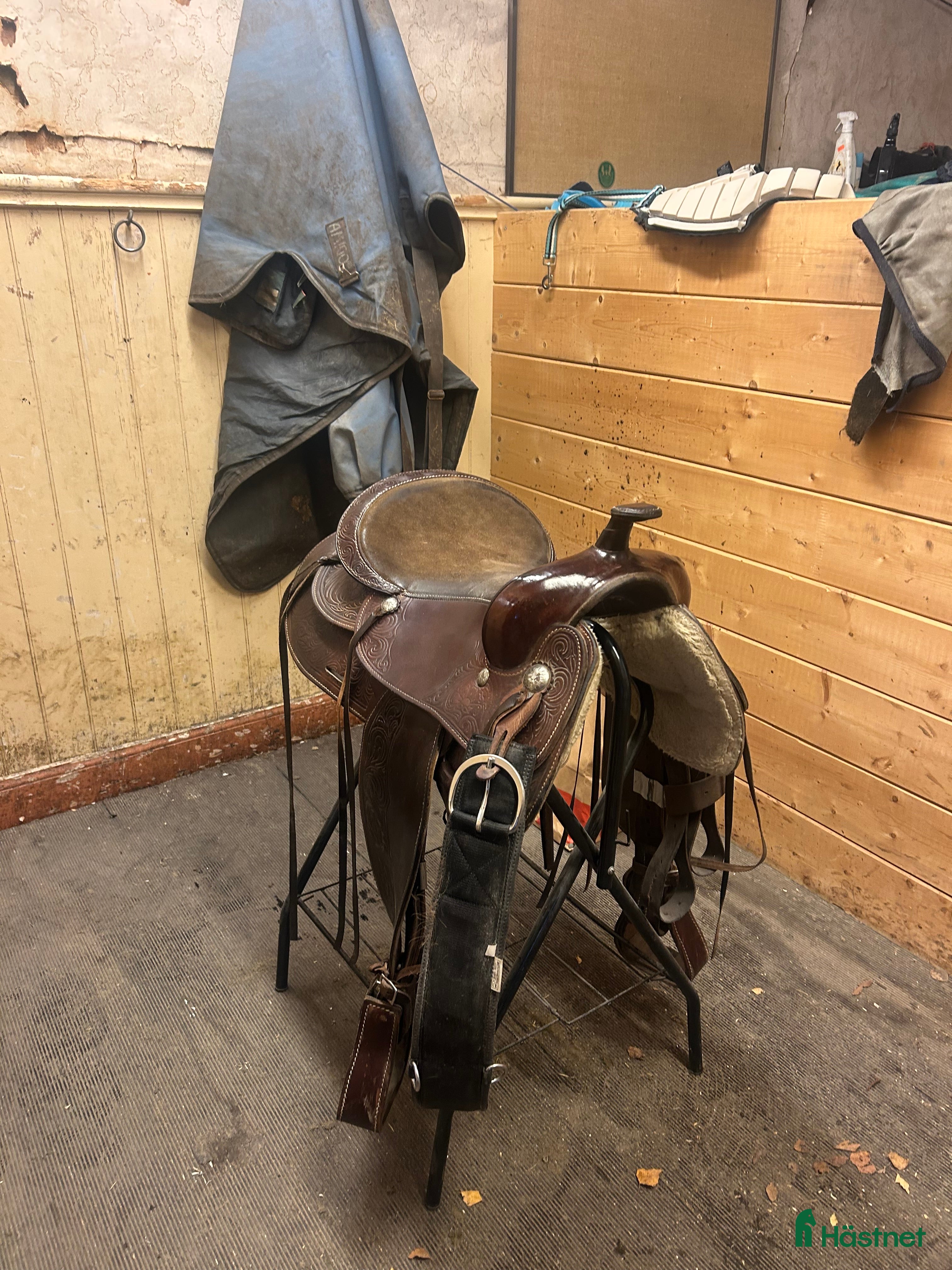 Sadlar hästutrustning till salu: Western sadel i Erikslund - Annons 14