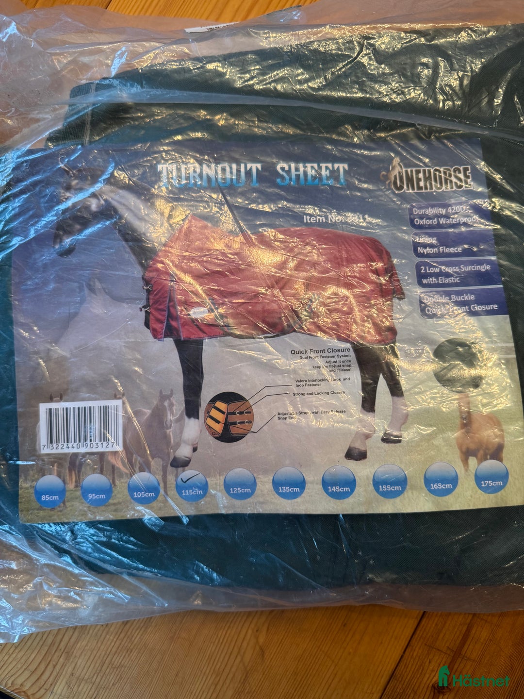 Täcken hästutrustning till salu: OneHorse regntäcke i Flyinge - Annons 1