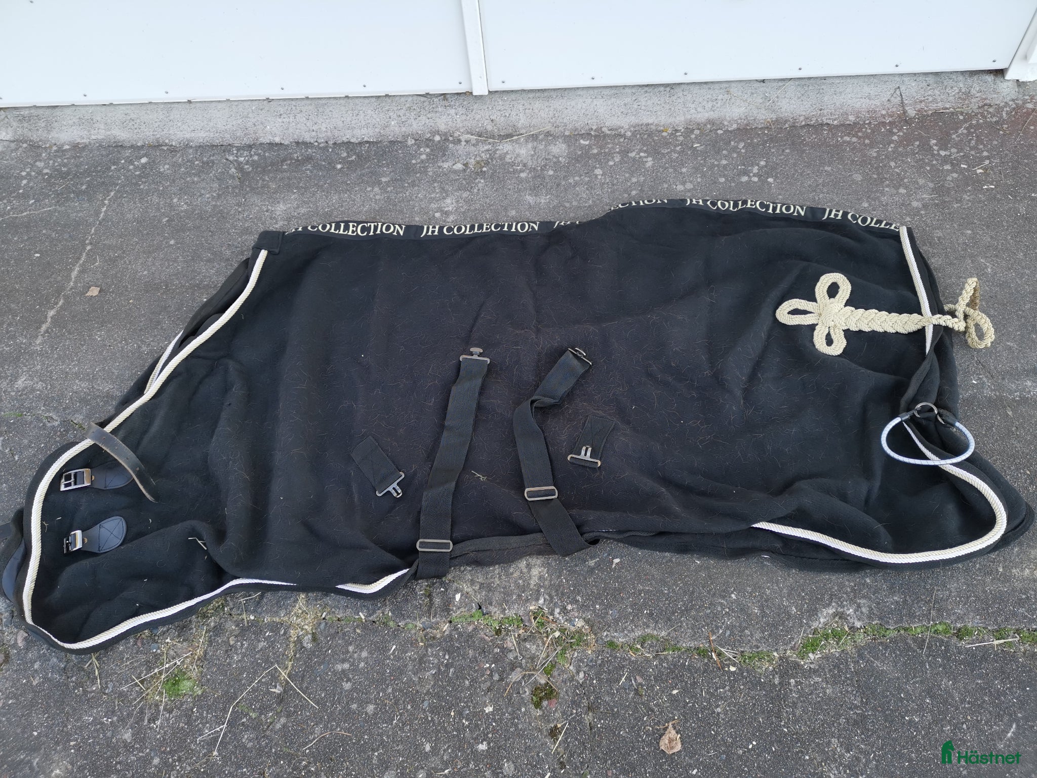 Täcken hästutrustning Ulltäcke /Ylle täcke  - Annons 2