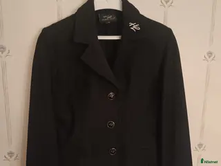 Jackor & Kavajer ryttarutrustning till salu: Barn kavaj i Borgholm - Annons 15