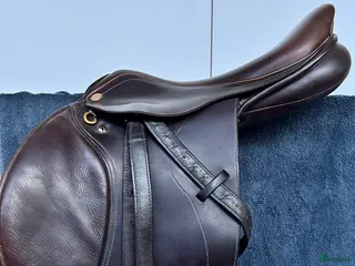 Sadlar hästutrustning Lippo Fazzino i kalvskinn 16,5” MW i Mölndal - Annons 9