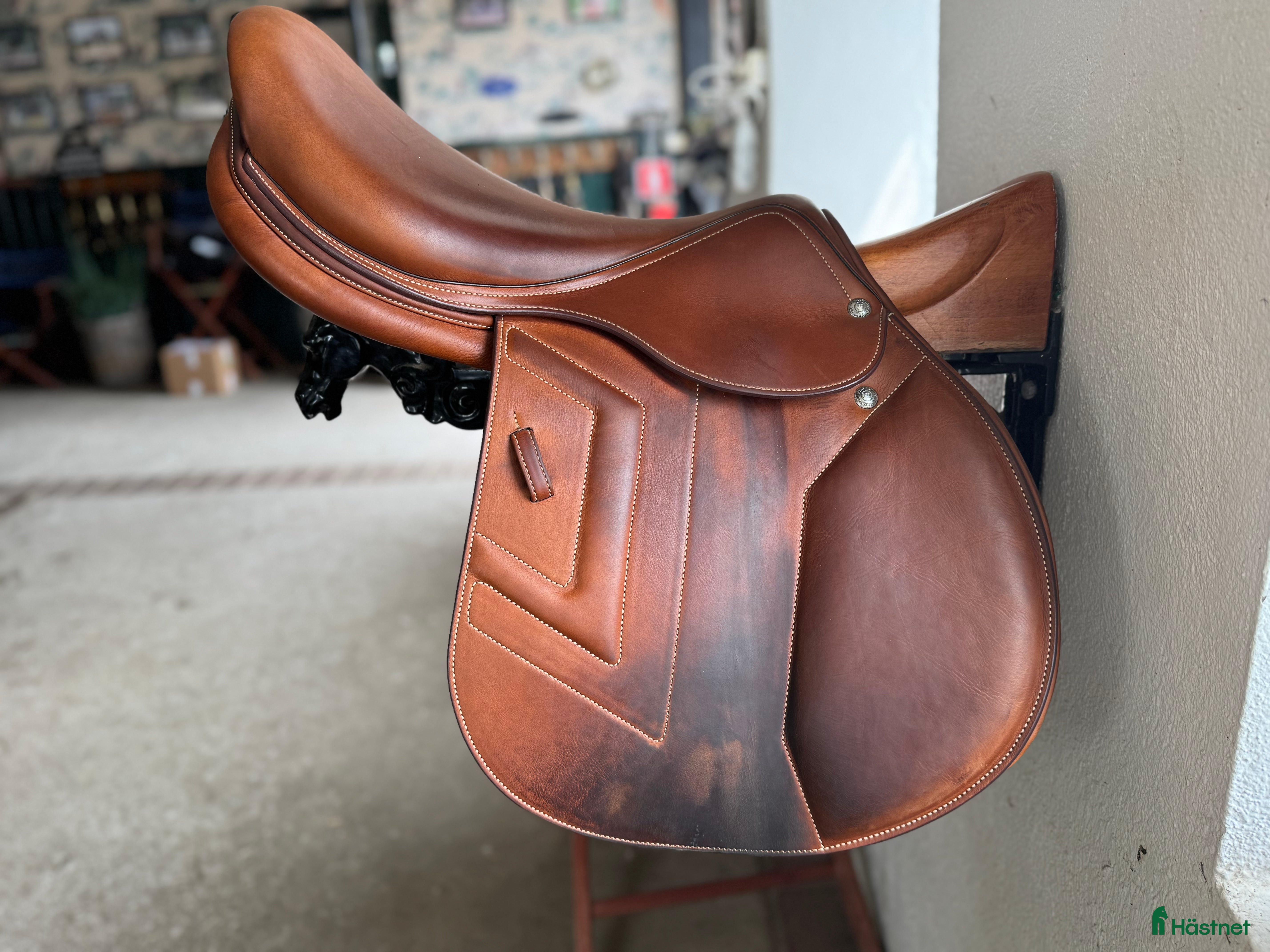 Sadlar hästutrustning Renaissance F1 och F2 i Hindås - Annons 3