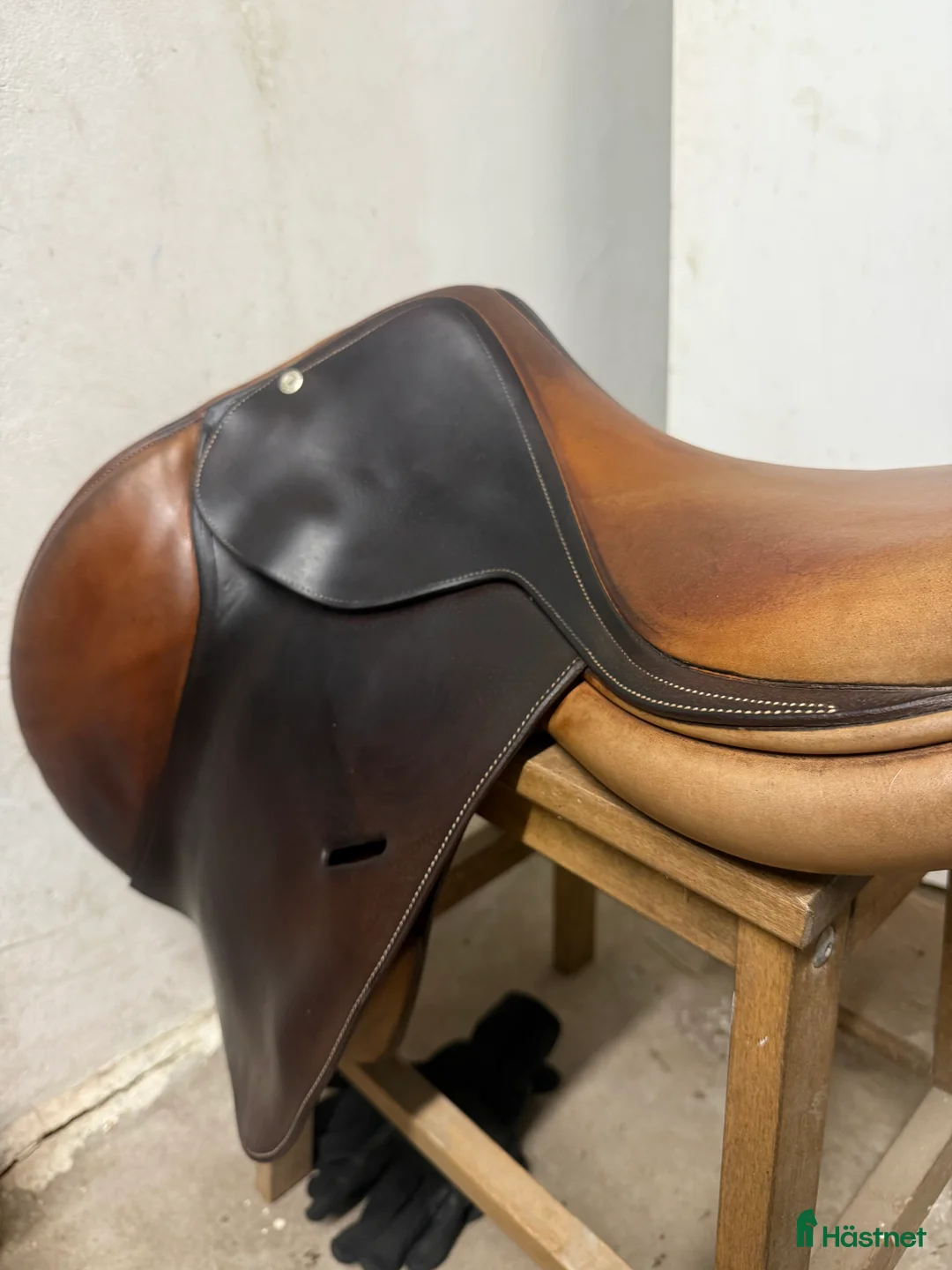 Sadlar hästutrustning till salu: Butet hoppsadel 17”, brun i Trollhättan - Annons 8